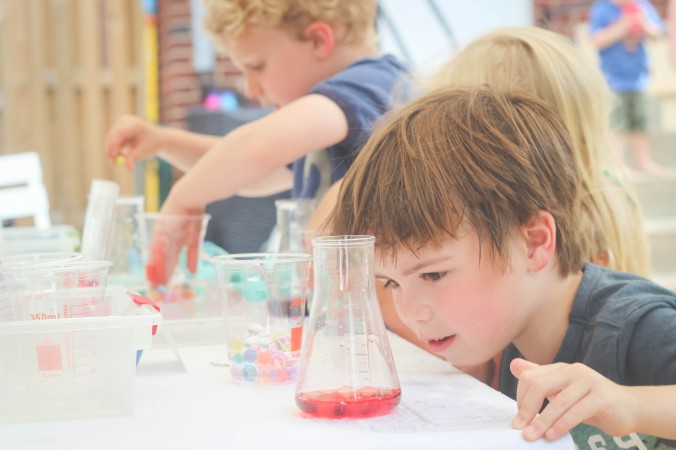 A Feteful Life: Kids Science Club
