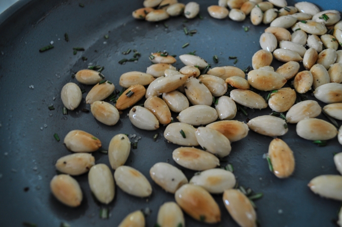 A Feteful Life: Fried Rosemary Almonds